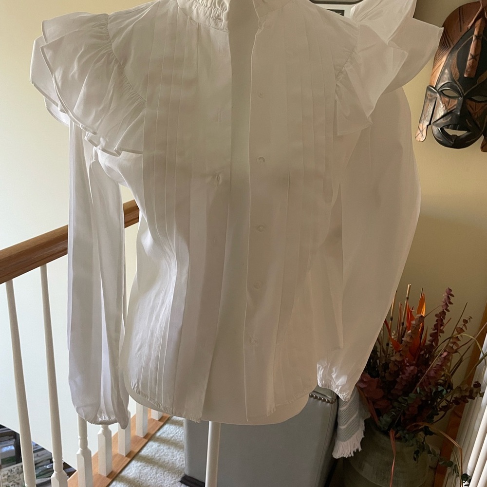 Zara Elegant White Ruffled Blouse- EUC